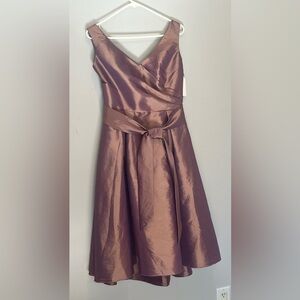 Gorgeous Da Vinci iridescent purple and gold dress!
